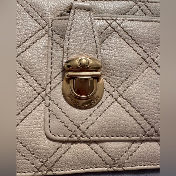 Marc Jacobs Quilted Shoulder Bag - Picture 5 of 6